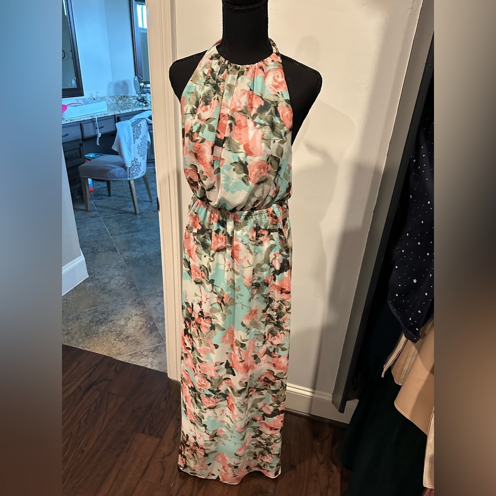 Jessica Simpson Dress